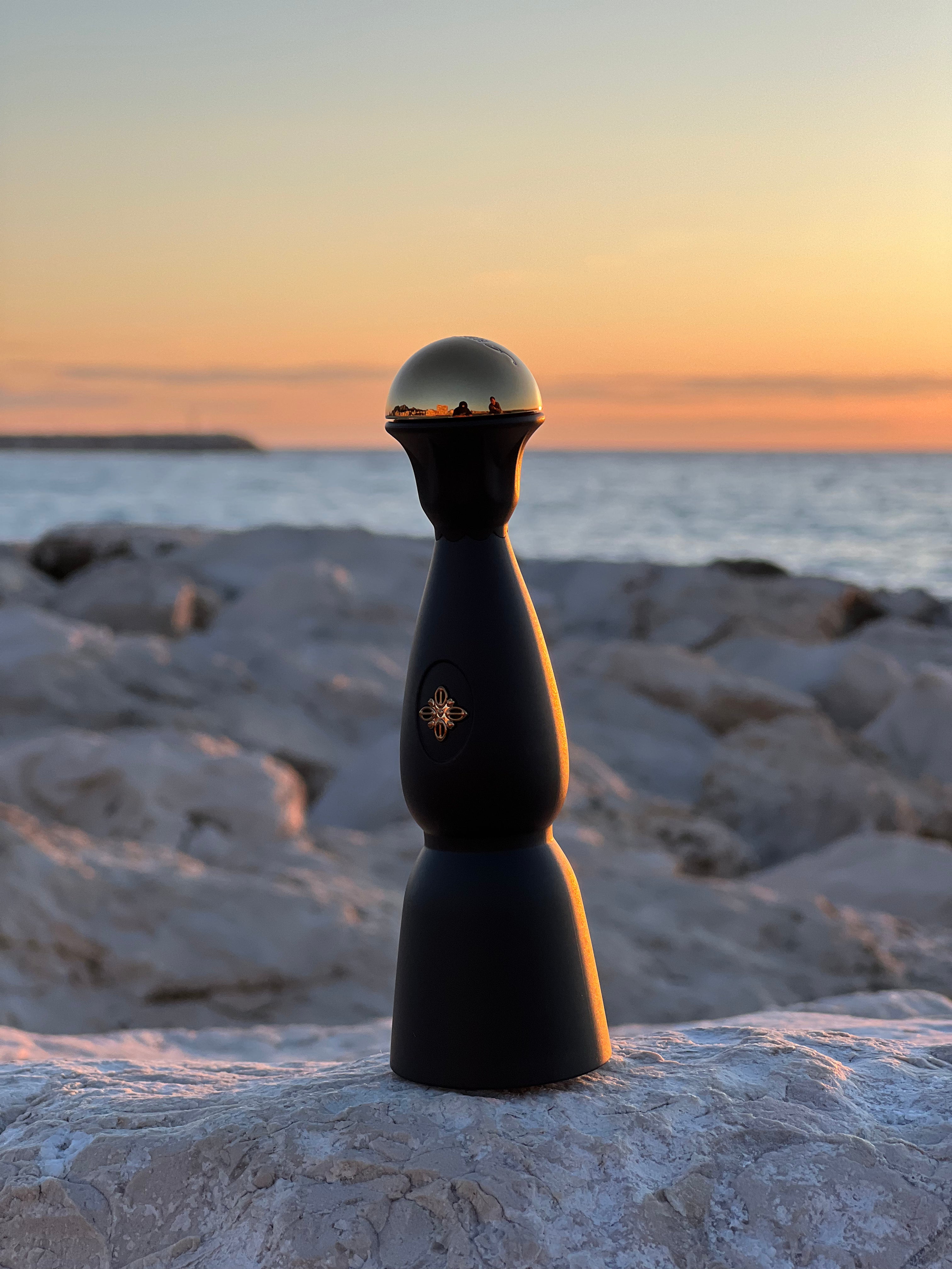 SAINTVPE - BLACK LIMITED EDITION