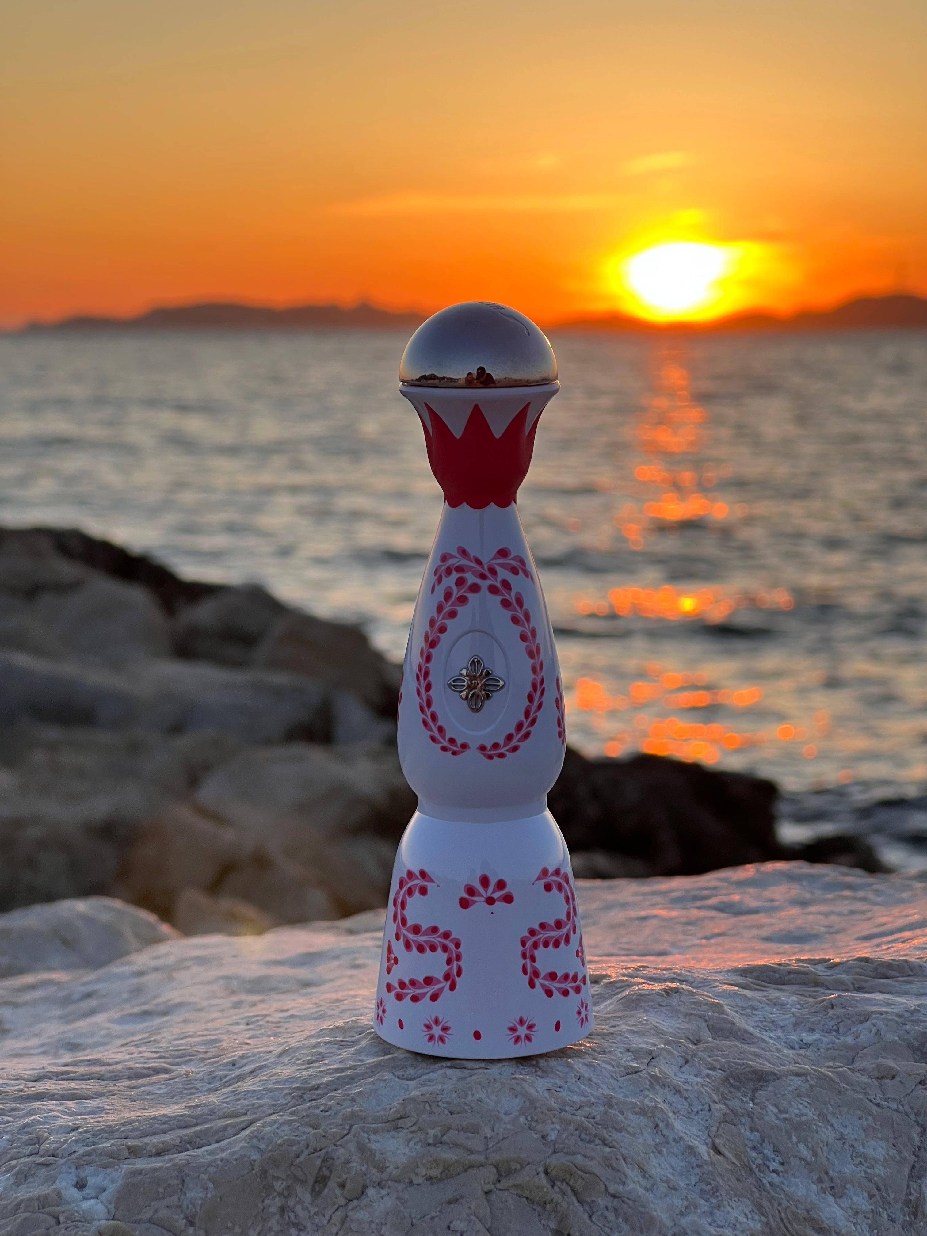 SAINTVPE - PINK EDITION