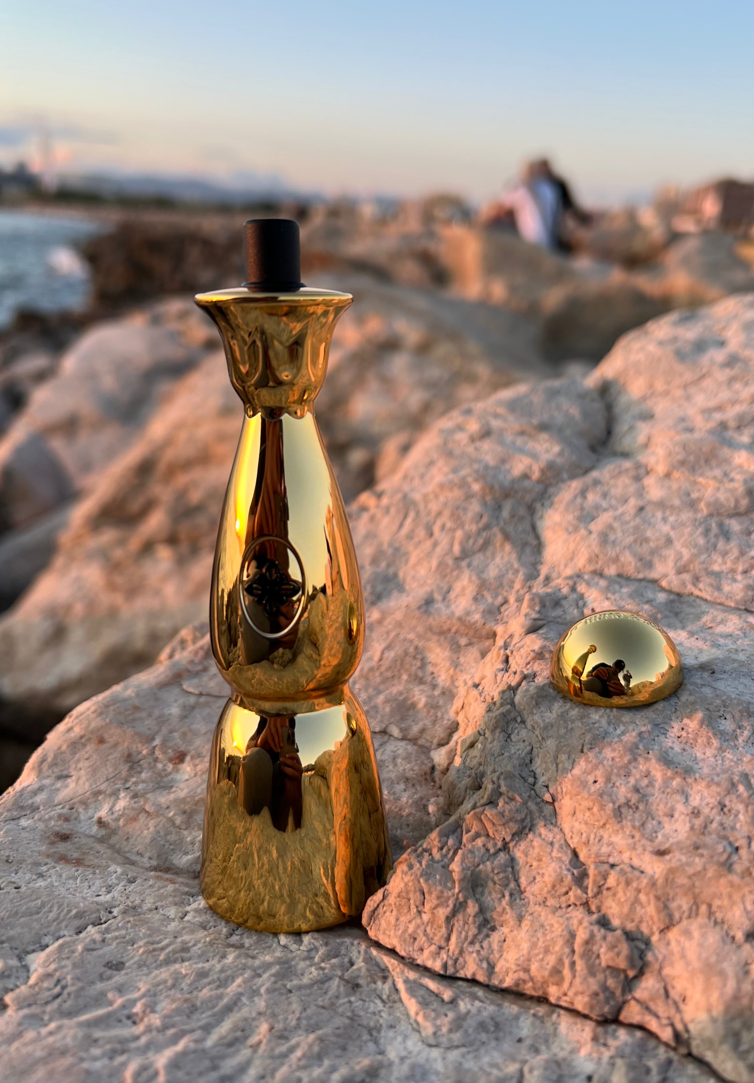 SAINTVPE - GOLD LIMITED EDITION